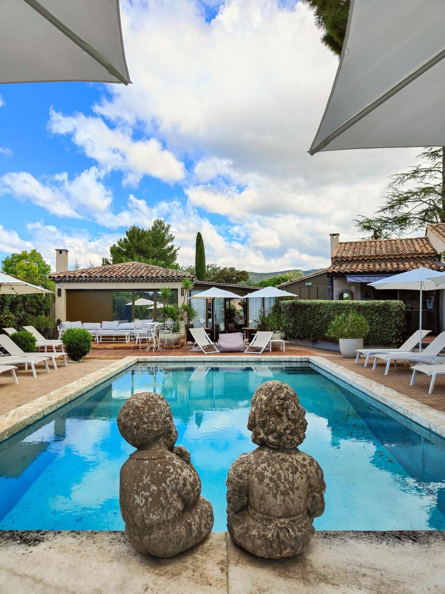 Bastide De 4*